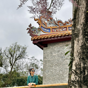 THAM LAM